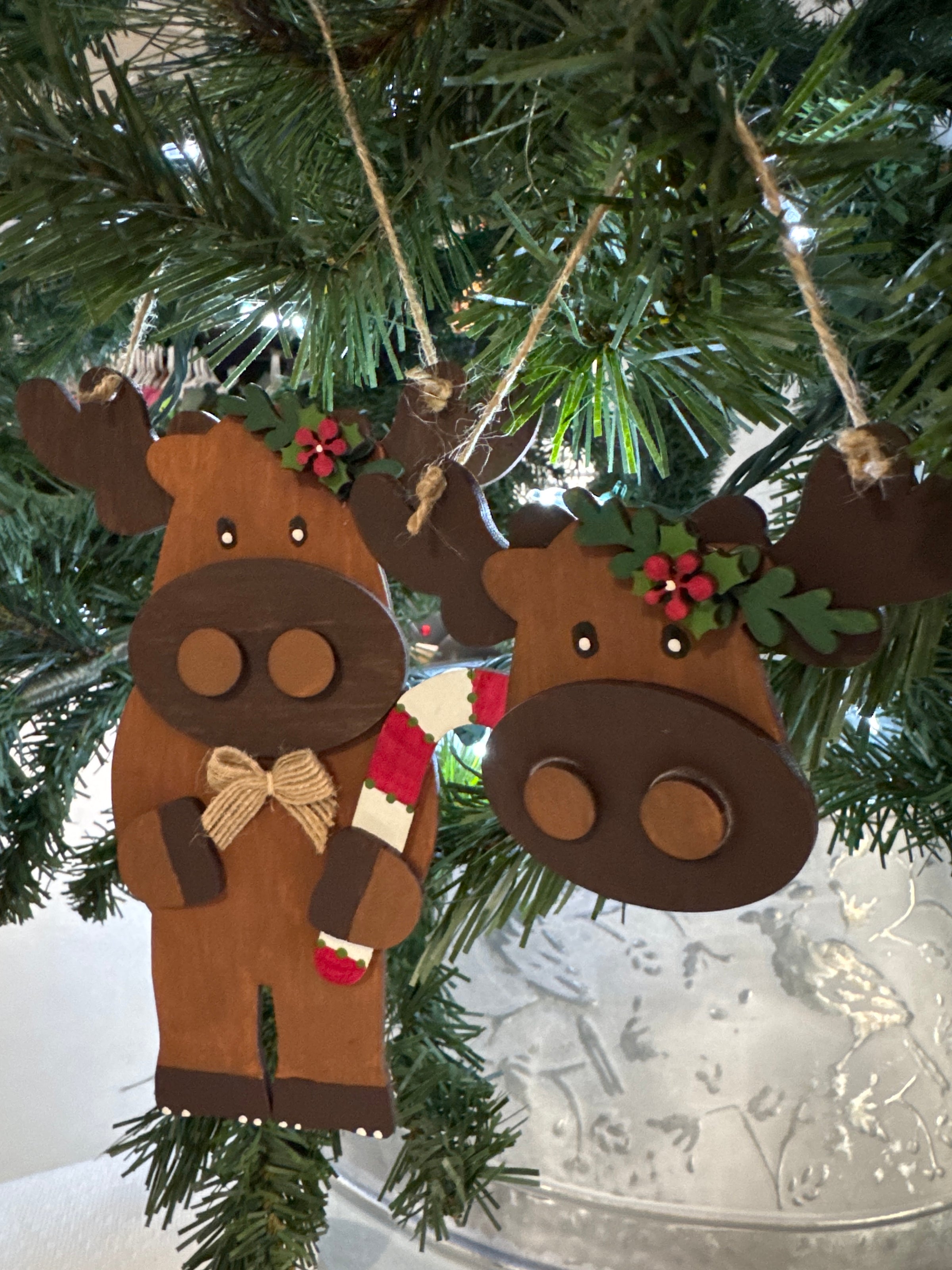 ✨ Wooden Layered Moose Ornament – Handcrafted Holiday Decor ✨ 2pc