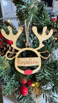 🦌 Personalized Wooden Reindeer Ornament – Custom Name Christmas Decoration