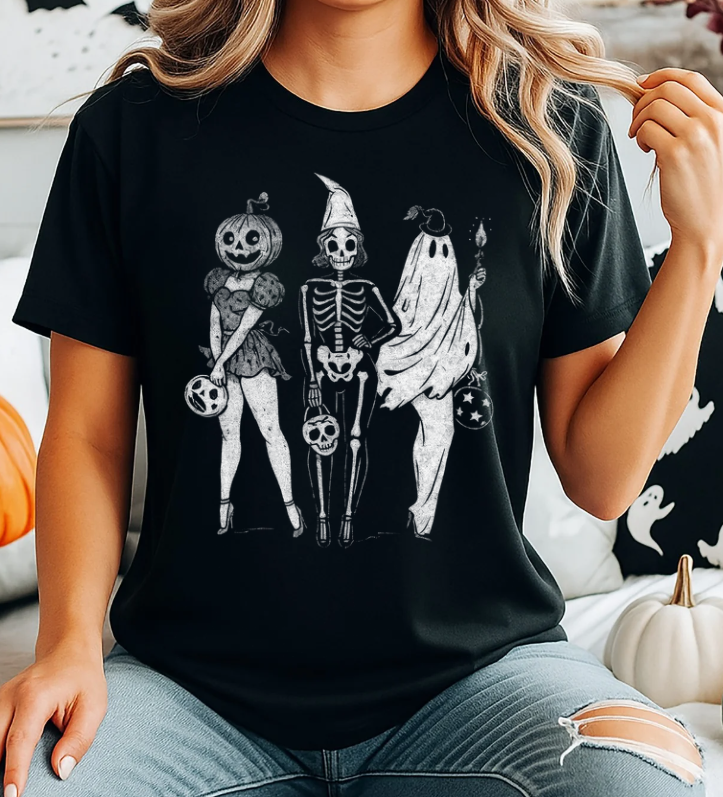 Vintage Halloween Trio Graphic Tee – Pumpkin, Skeleton & Ghost | Unisex Softstyle